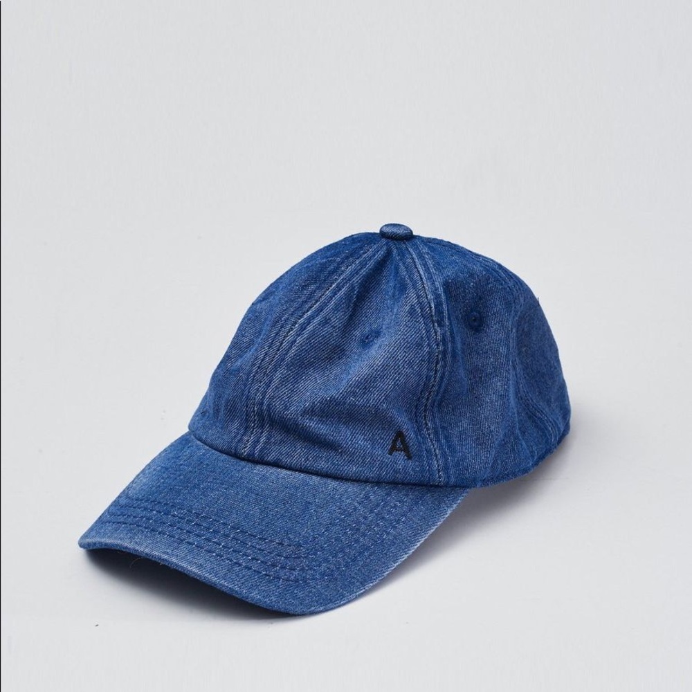 Baseball cap / dad hat dark denim